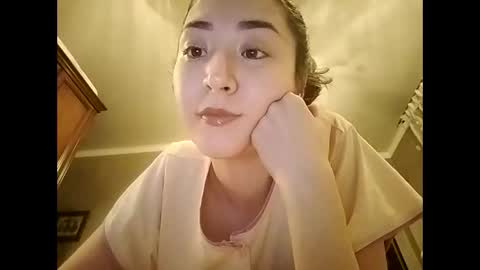 Effy online show from 12.23.24