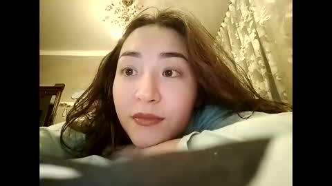 Effy online show from 12.26.24