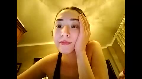 Effy online show from 01.23.25