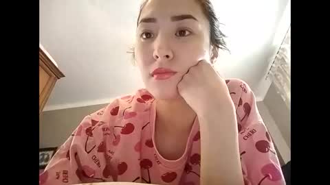 Effy online show from 02.14.25