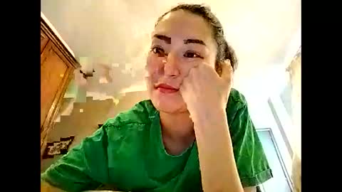 Effy online show from 02.19.25