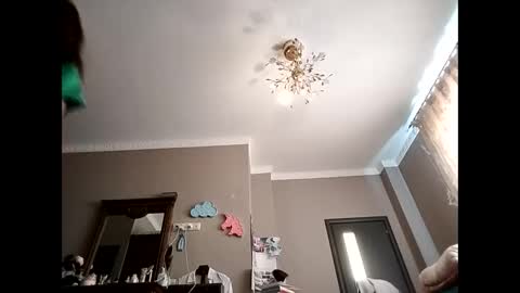 Effy online show from 02.20.25