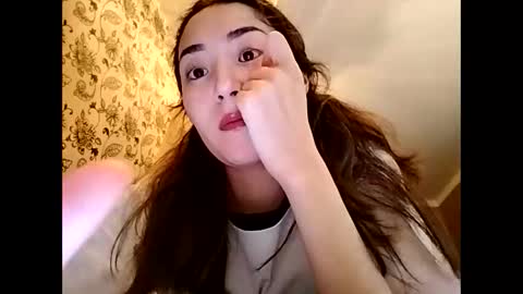 Effy online show from 09.15.25