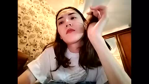 Effy online show from 10.03.25