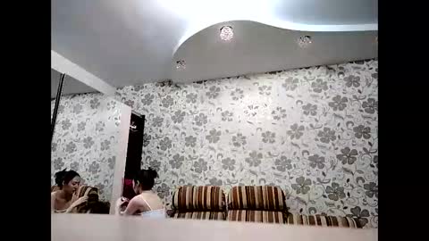 Effy online show from 01.16.26