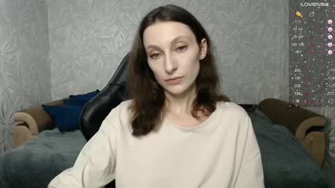 Snapshot of effy_gray chatting on 04.30.26 Anna online show from 04.30.26