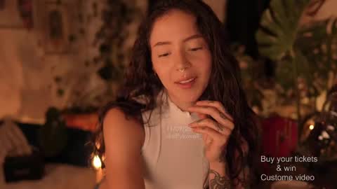 Snapshot of effylowell_ chatting on 09.12.25 Effy online show from 09.12.25