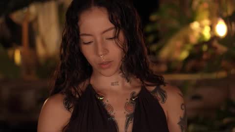 Snapshot of effylowell_ chatting on 02.08.26 Effy online show from 02.08.26