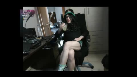 efi_crossou online show from 03.19.26