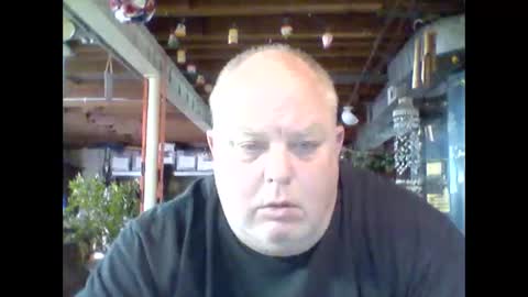 Snapshot of efriff chatting on 05.16.26 efriff online show from 05.16.26