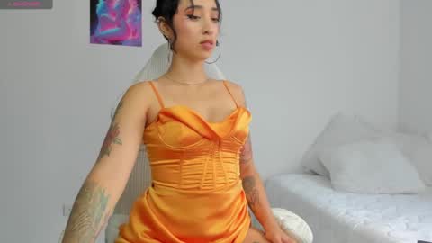 Snapshot of eileenford chatting on 01.30.25 EileenFord online show from 01.30.25