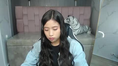 Snapshot of eimy18_b chatting on 05.07.26 eimy18_b online show from 05.07.26