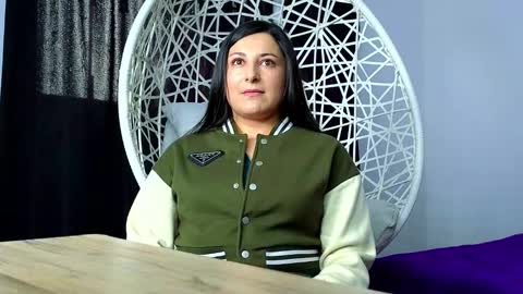 eimy__cute online show from 11.06.25