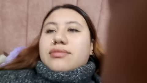 EIMY   MODEL INDEPENDENT online show from 12.21.24