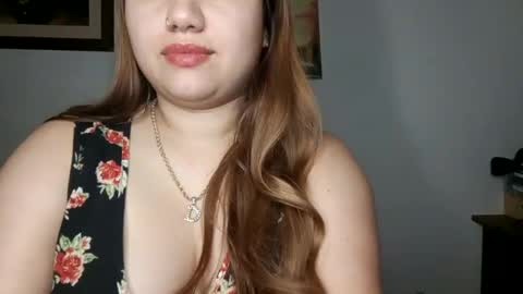 EIMY   MODEL INDEPENDENT online show from 12.27.24