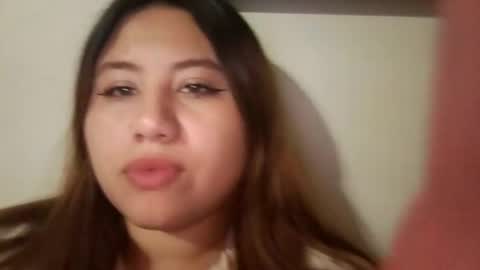 EIMY   MODEL INDEPENDENT online show from 01.01.25