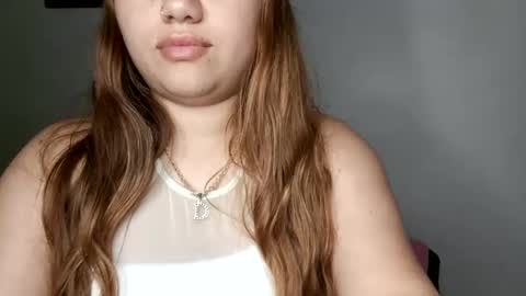 EIMY   MODEL INDEPENDENT online show from 01.07.25