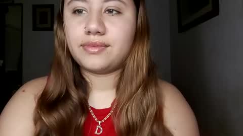 EIMY   MODEL INDEPENDENT online show from 01.12.25