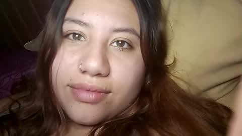 EIMY   MODEL INDEPENDENT online show from 01.17.25