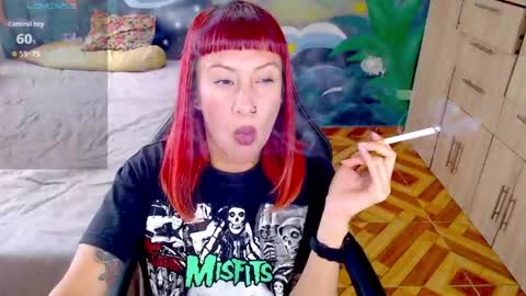 Snapshot of eimy_lorens chatting on 06.07.26 EIMY online show from 06.07.26