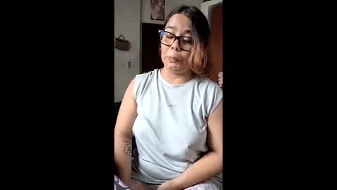 eimy_saenzz online show from 02.12.26