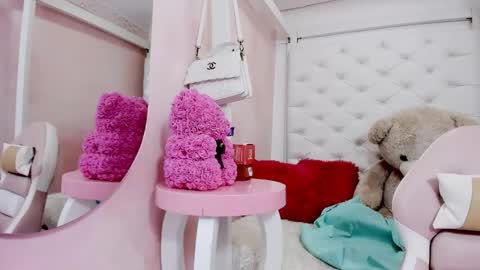 eimy online show from 02.20.26