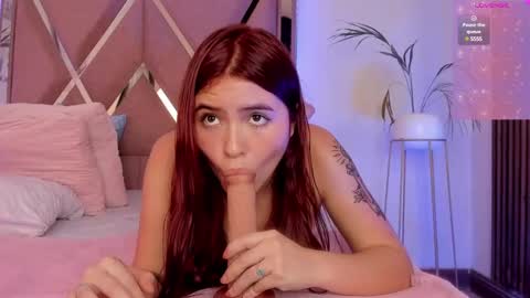 Snapshot of eimyaniston_cute chatting on 12.13.24 eimyaniston cute online show from 12.13.24