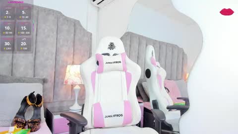 eimycampbell online show from 04.15.26