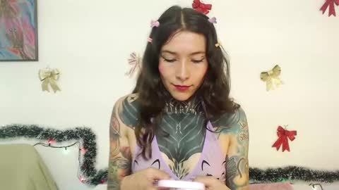 Snapshot of eimytatto_ chatting on 12.27.24 Carla online show from 12.27.24
