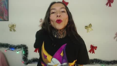Snapshot of eimytatto_ chatting on 12.30.24 Carla online show from 12.30.24
