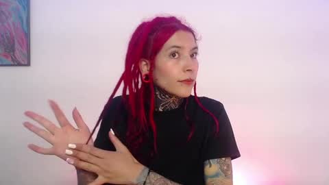 Snapshot of eimytatto_ chatting on 01.30.25 Carla online show from 01.30.25