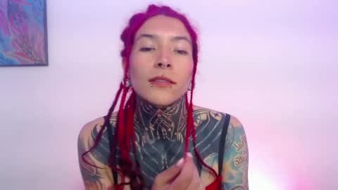Snapshot of eimytatto_ chatting on 02.04.25 Carla online show from 02.04.25
