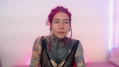 Snapshot of eimytatto_ chatting on 02.09.25 Carla online show from 02.09.25