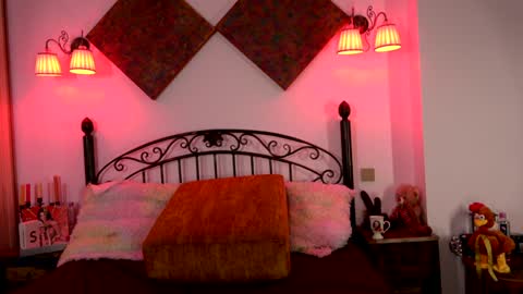 Snapshot of einneuesleben89 chatting on 02.01.25 Elena online show from 02.01.25