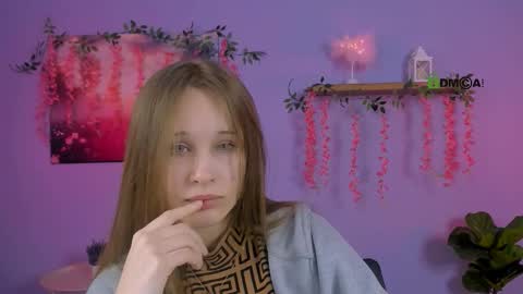 Snapshot of eira_mouse chatting on 02.01.26 Sweet Eira online show from 02.01.26