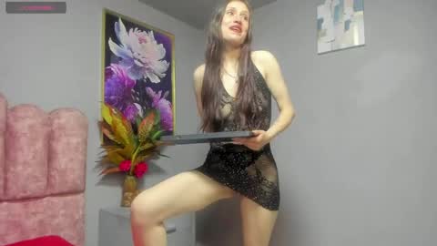 Snapshot of eiralovee chatting on 04.06.26 eiralovee online show from 04.06.26