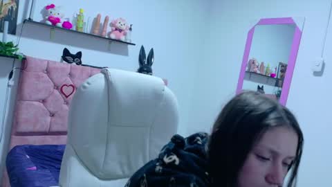 Snapshot of eiralovee chatting on 05.05.26 eiralovee online show from 05.05.26