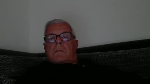 eisbaer1957 online show from 10.12.25