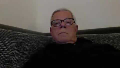 Snapshot of eisbaer1957 chatting on 02.20.26 eisbaer1957 online show from 02.20.26