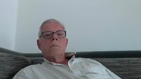 Snapshot of eisbaer1957 chatting on 03.21.26 eisbaer1957 online show from 03.21.26