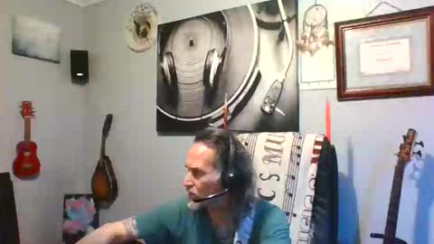 Snapshot of eiwanyorthong chatting on 03.14.26 ThongLover6869 online show from 03.14.26