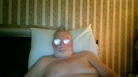 eketman1964 online show from 09.17.25