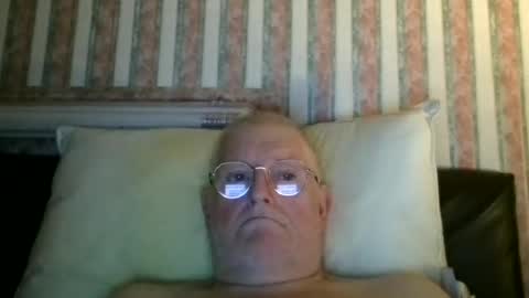 eketman1964 online show from 10.11.25