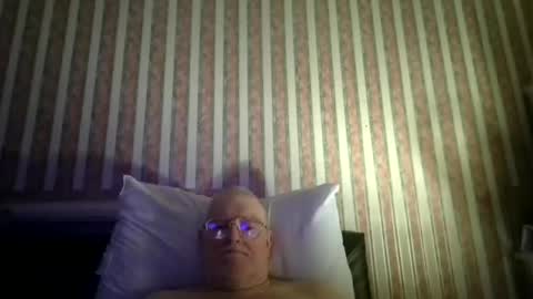 eketman1964 online show from 11.29.25