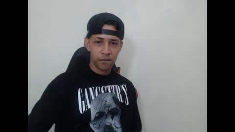 Instagram BelowAbajo online show from 05.19.26