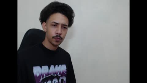 Snapshot of el_menor chatting on 07.22.26 Instagram BelowAbajo online show from 07.22.26