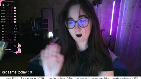 If you like it when I meow give me a thumbs up online show from 12.16.25