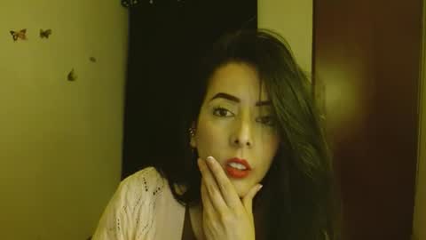 Snapshot of ela_3611 chatting on 06.25.26 ela_3611 online show from 06.25.26