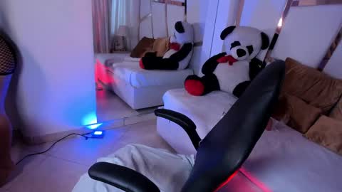 Ela Beli online show from 09.17.25