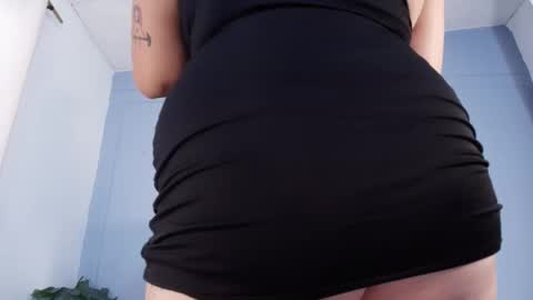 elah_sophia2 online show from 10.11.25